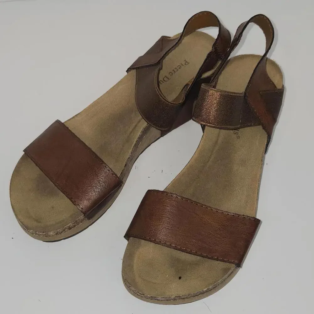 044 Pierre Dumas Chantal Brown Color Wedge Heeled Sandals Size 10